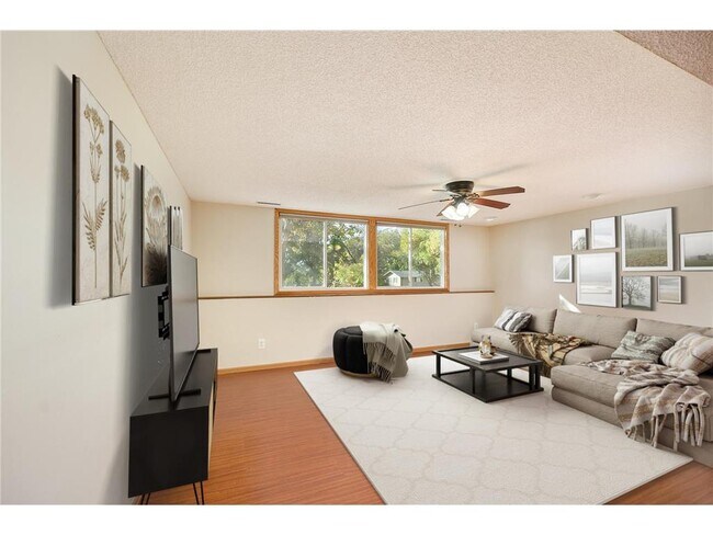 Photo - 8106 Dakota Ln