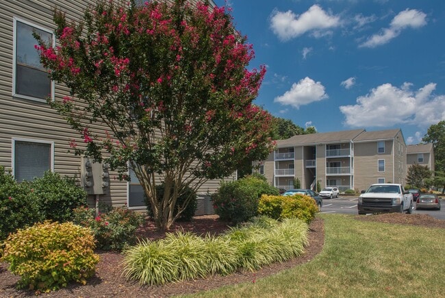 Hunter's Mill Apartments