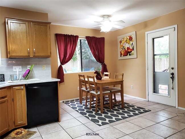 Photo - 2110 Nathan Dr