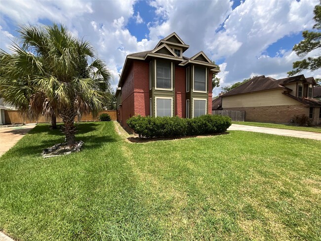 Building Photo - 14810 Rancho Vista Dr Rental