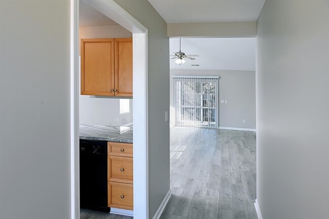 Photo - 8256 Tartan Ln