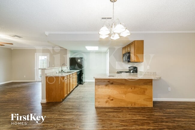 Photo - 812 W Sligh Ave
