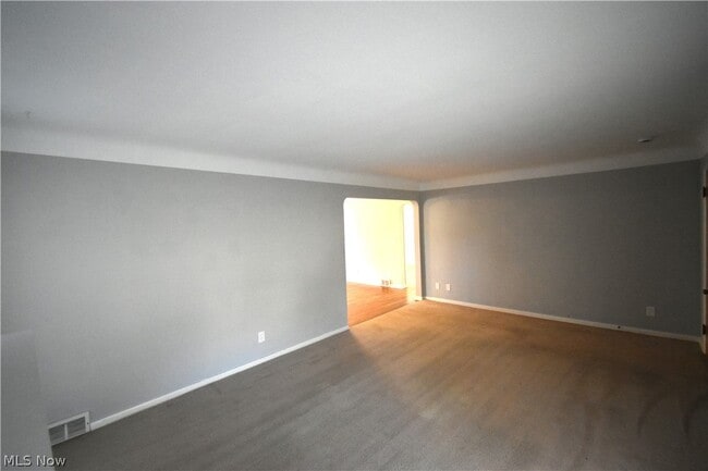 Photo - 2761 Forestview Ave