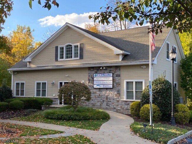 Photo - 28 Whippany Rd