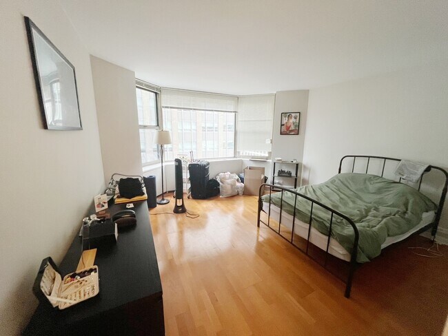 Photo - 535 N Michigan Ave Unidad 1403