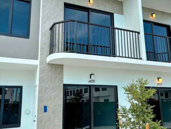 Photo - 14559 SW 261st St