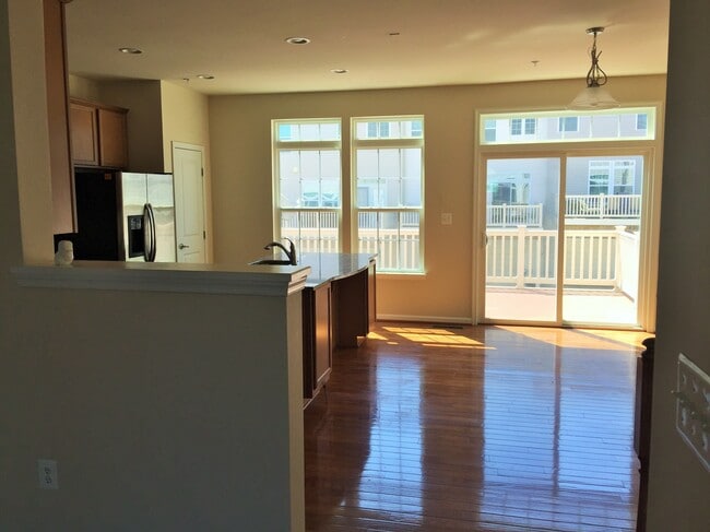 Photo - 6308 Santo Place