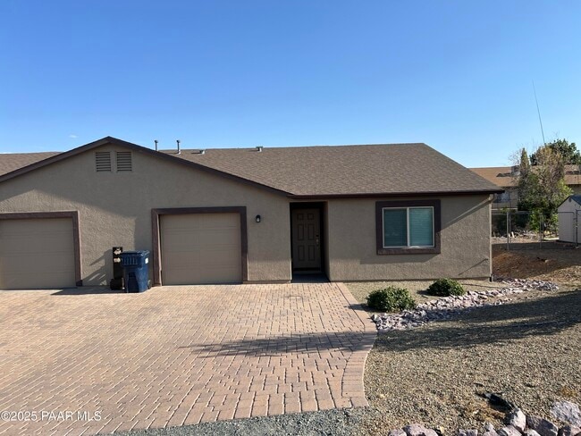 Building Photo - 9545 E Magma Dr Unit 2 Rental