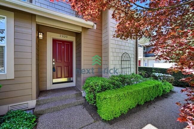 3 BED & 2.5 BATH Town house FOR RENT - 3 BED & 2.5 BATH Town house FOR RENT