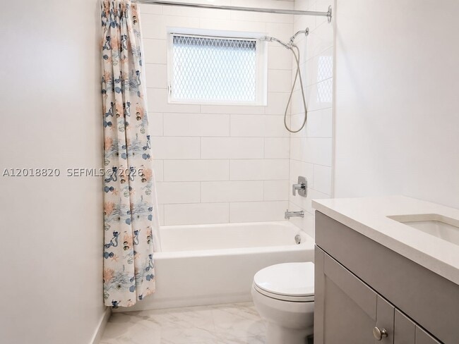 Photo - 707 S 19th Ave Unit 7