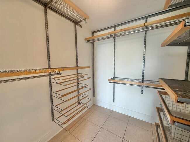 Building Photo - 1650 Coral Wy Unit 504