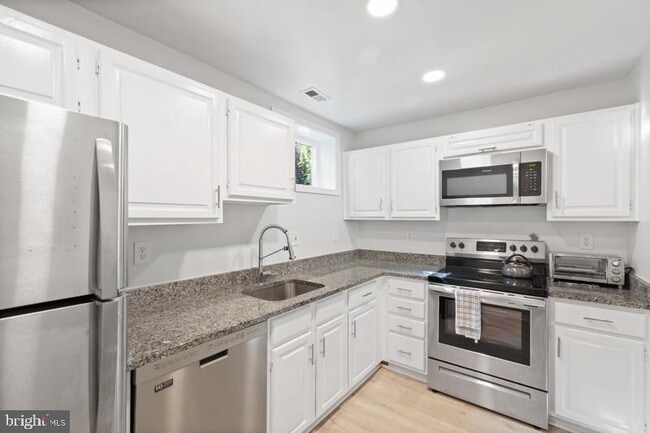 Photo - 6722 Offutt Ln Unit N/A