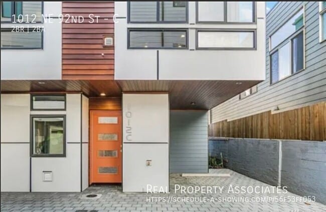 Photo - 1012 NE 92nd St