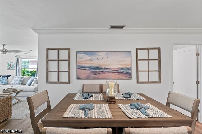 Photo - 543 107th Ave N