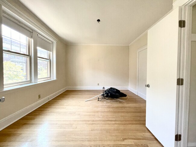 Photo - 14 Alton Pl Unit 3