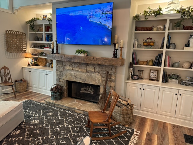 Photo - 1390 Bradford Pl