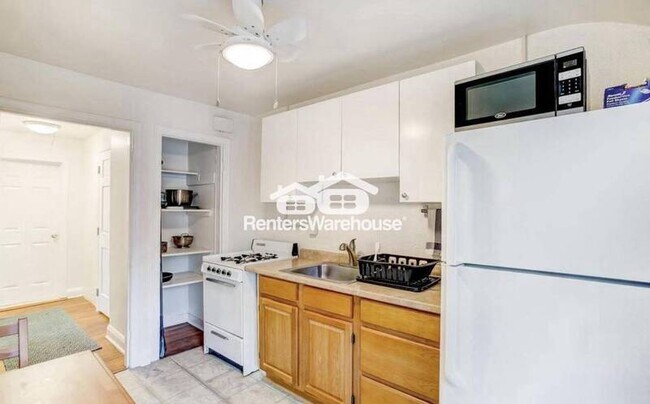 Photo - 3219 Taylor Ave Unit 2