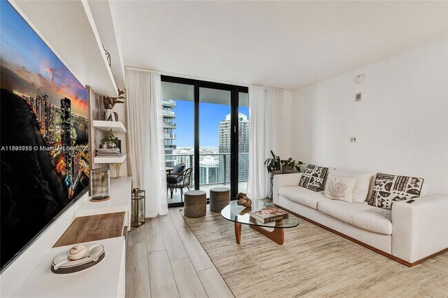 Photo - 1010 Brickell Ave