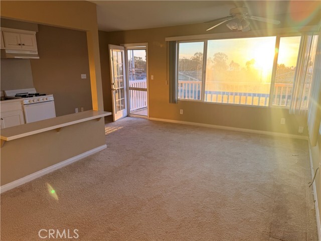 Photo - 2617 Calle Del Comercio Unit 5