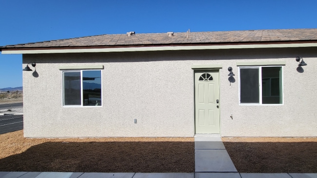 Photo - 1271 S Dandelion St Unidad 1