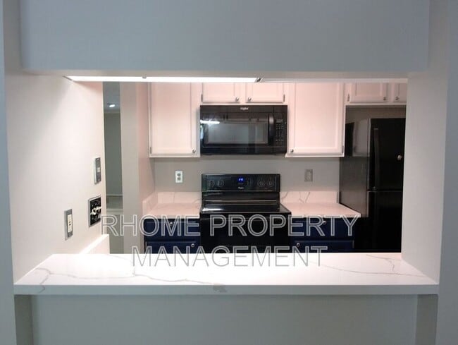 Photo - 1415 Tuxworth Cir