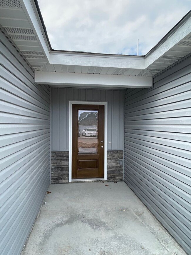 Photo - NEW CONSTRUCTION 3 Bed 2 Bath FOR RENT in Waynesville