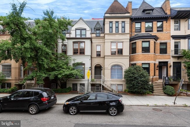 Photo - 1756 Corcoran St NW Townhome