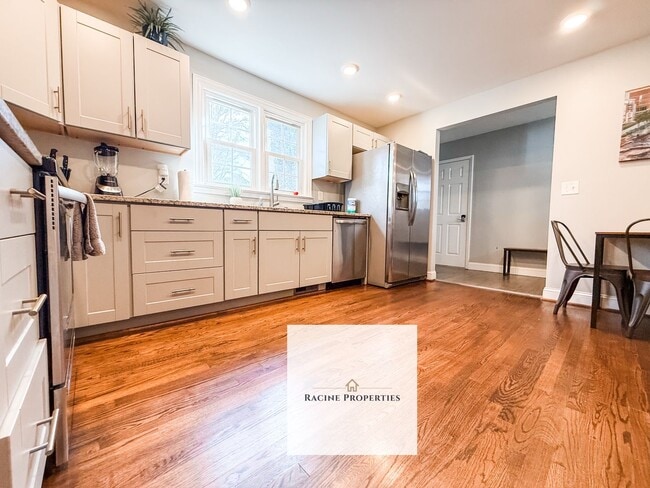 Photo - Furnished Two Bedroom Close to Downtown