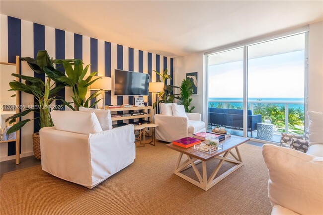 10275 Collins Ave Unit 519