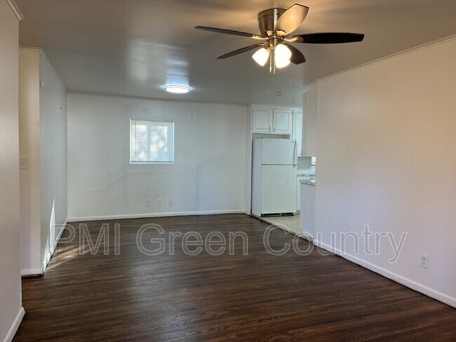 Photo - 1524 E 53rd St N