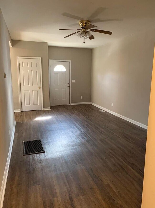 Photo - 1320 S Grand Ave Apartamento Unidad B