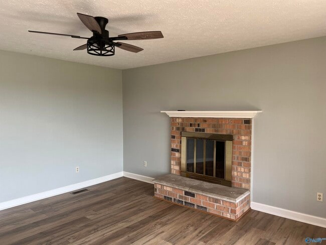 Photo - 16767 Glaze Rd