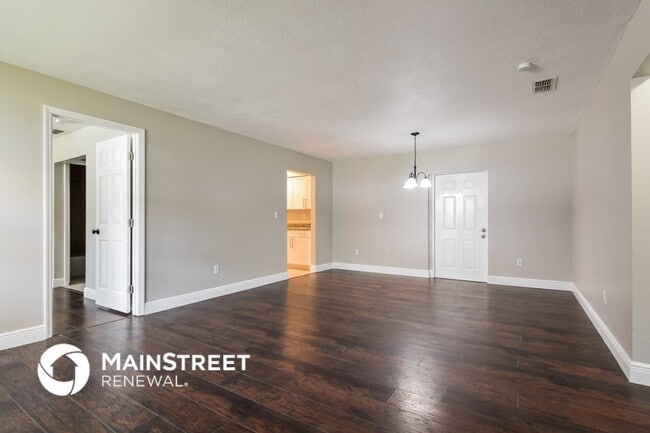 Photo - 6522 Dartmouth Rd