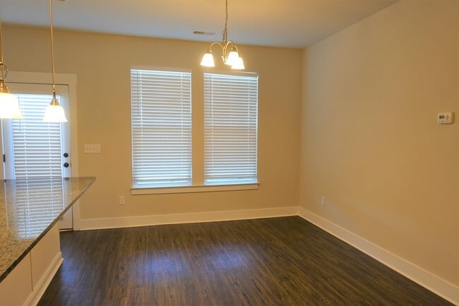 Photo - 17 Timber Oak Way