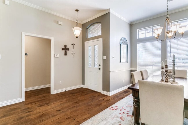 601 Natchez Ct