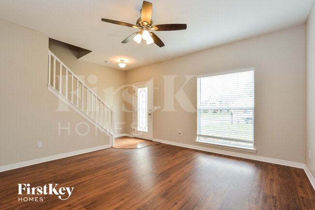 Photo - 1400 Broken Pine Rd