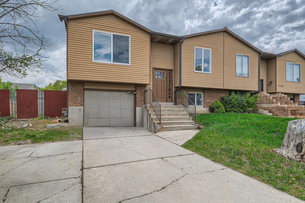 Photo - 2329 W Bonniebrook Cir (Taylorsville, UT)