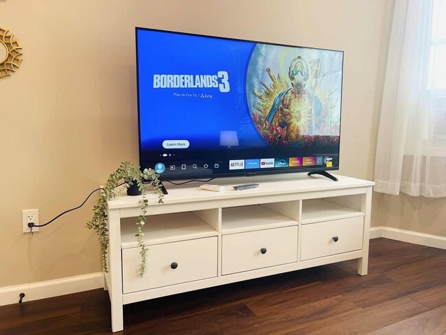 Photo - 2621 Edwin St Unidad 2nd Floor