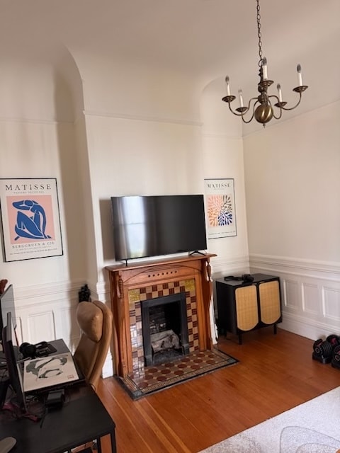 Fireplace - 2202 Divisadero St Unit 3