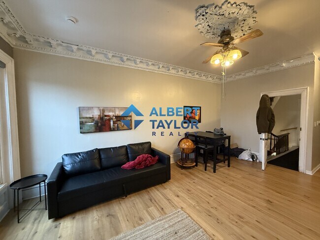 Photo - 241 Northampton St Unit 2