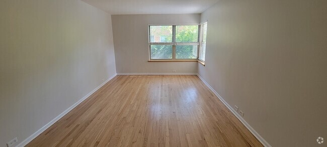 Building Photo - 4957 N Wolcott Ave Unit 1A Rental