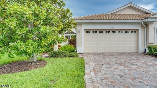 Photo - 12774 Devonshire Lakes Cir