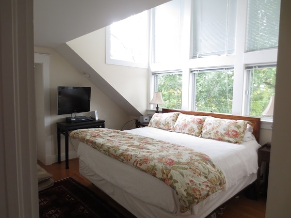 Bedroom - 1303 Michigan Avenue Rental