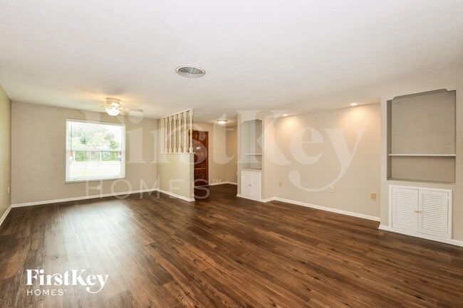 Photo - 1419 Argyle Dr