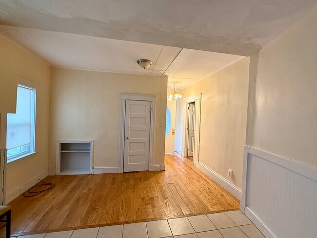 Photo - 115 Elmwood Ave Unit 115