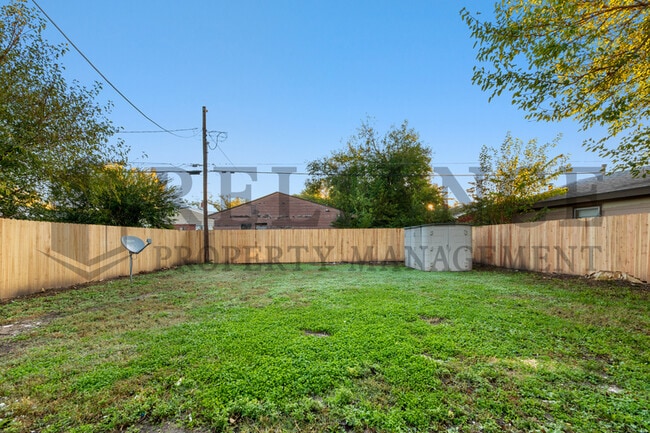 Photo - 2548 N Somerset Ave