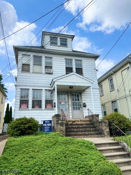 Building Photo - 825 Pennington St Unit 825 Rental