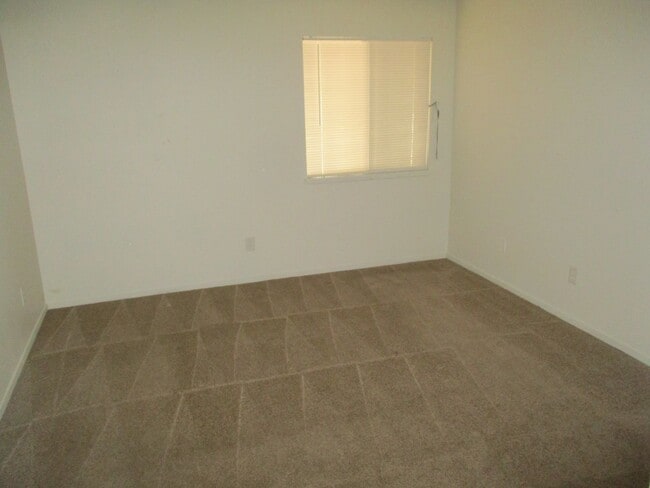 Photo - 2209 N Jones Blvd Unit 2209 N Jones Blvd #2