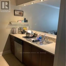 Photo - 1099 Cadboro Rd Unit 106