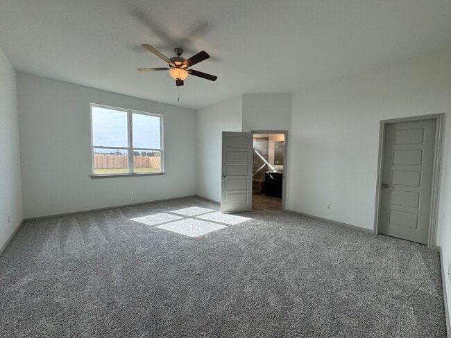 Photo - 6910 McGregor Lp